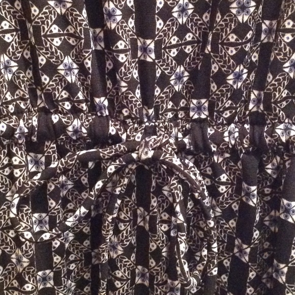 🌹NWT MAX STUDIO (Size L) Blouson Jumpsuit 🌹 - Picture 5 of 6